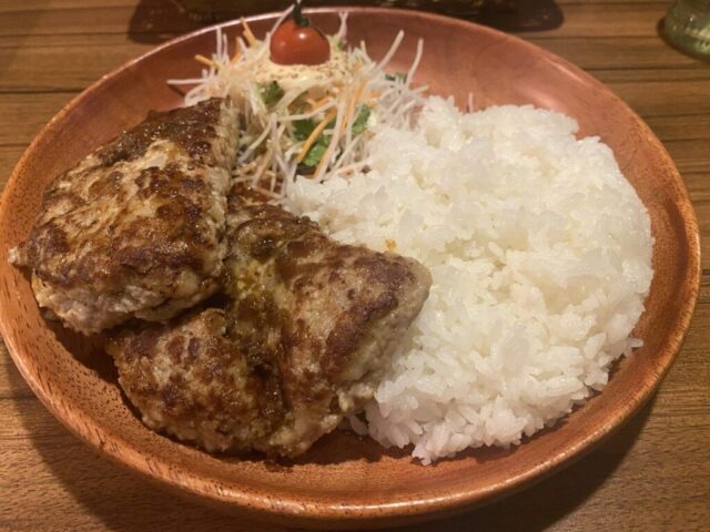 びっくりドンキーのポテサラパケットディッシュにダブルが登場!さっそく食べてみました!